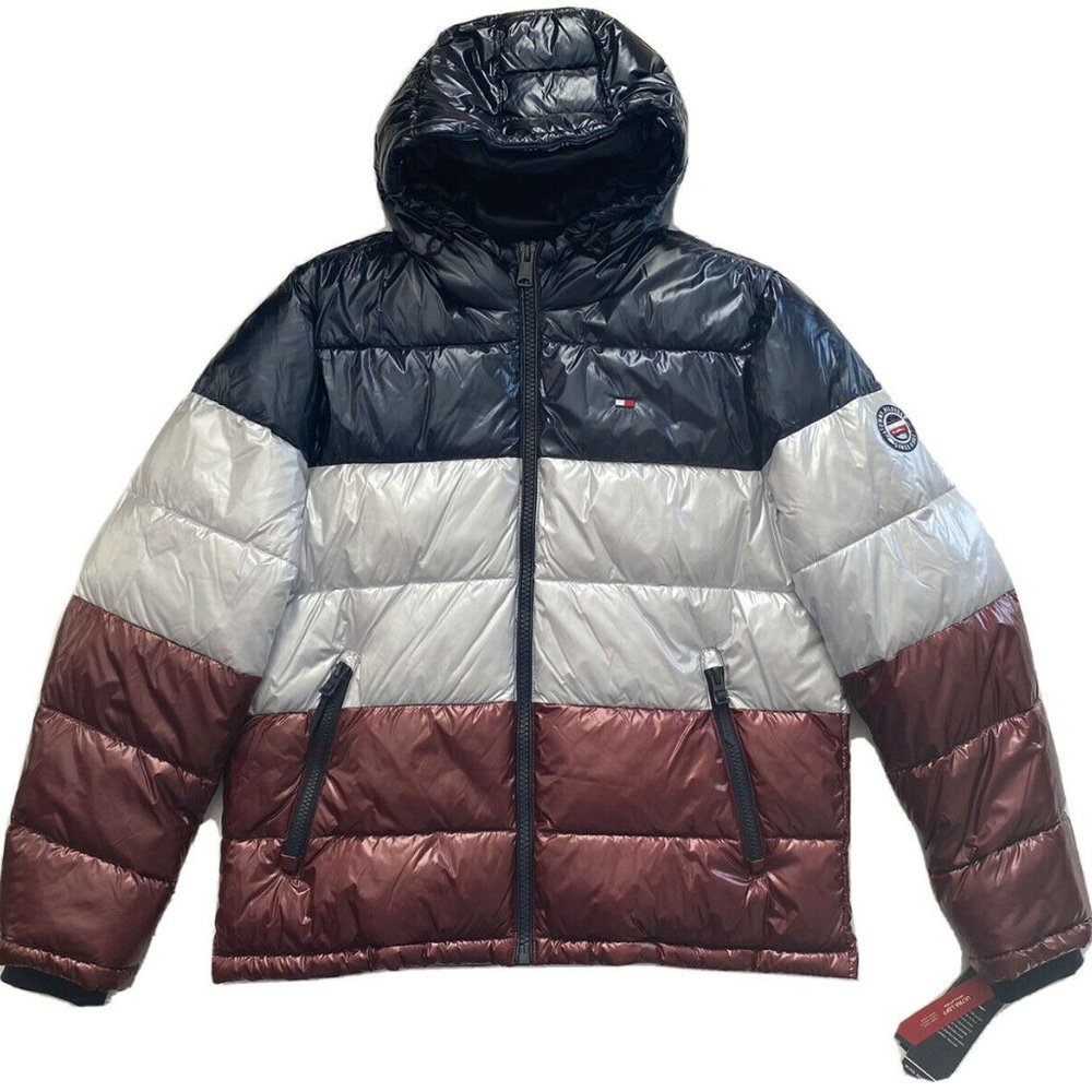 NWT Tommy Hilfiger Men Small‎ Jacket Puffer Nylon Hooded Insulation Light Weight